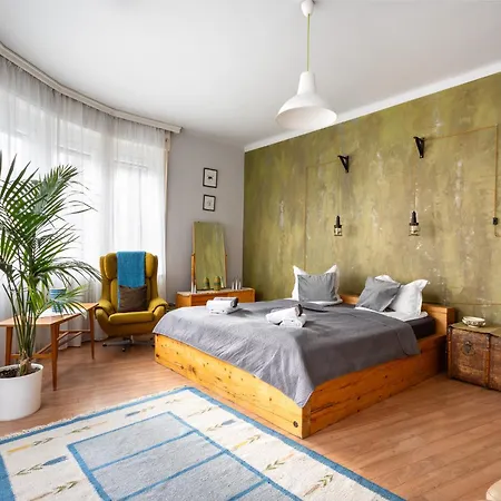 アパート Europe Heart For 9 *