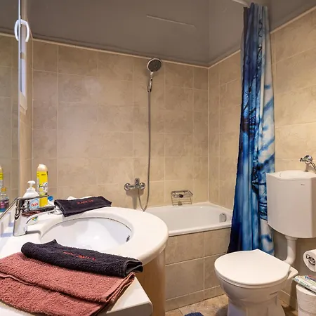 アパート Europe Heart For 9