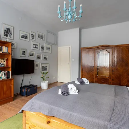 Europe Heart For 9 *